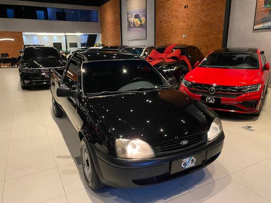 FORD COURIER 1.6 MPI L 8V FLEX 2P MANUAL FORD COURIER 1.6 MPI L 8V FLEX 2P MANUAL